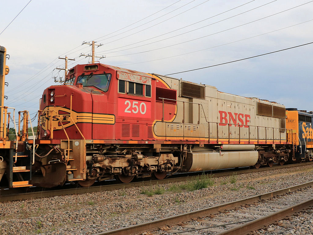 BNSF 250